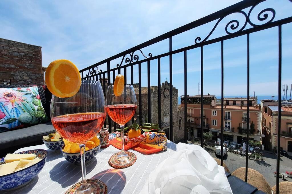 Casa Carla Al Duomo Apartment Taormina Bagian luar foto