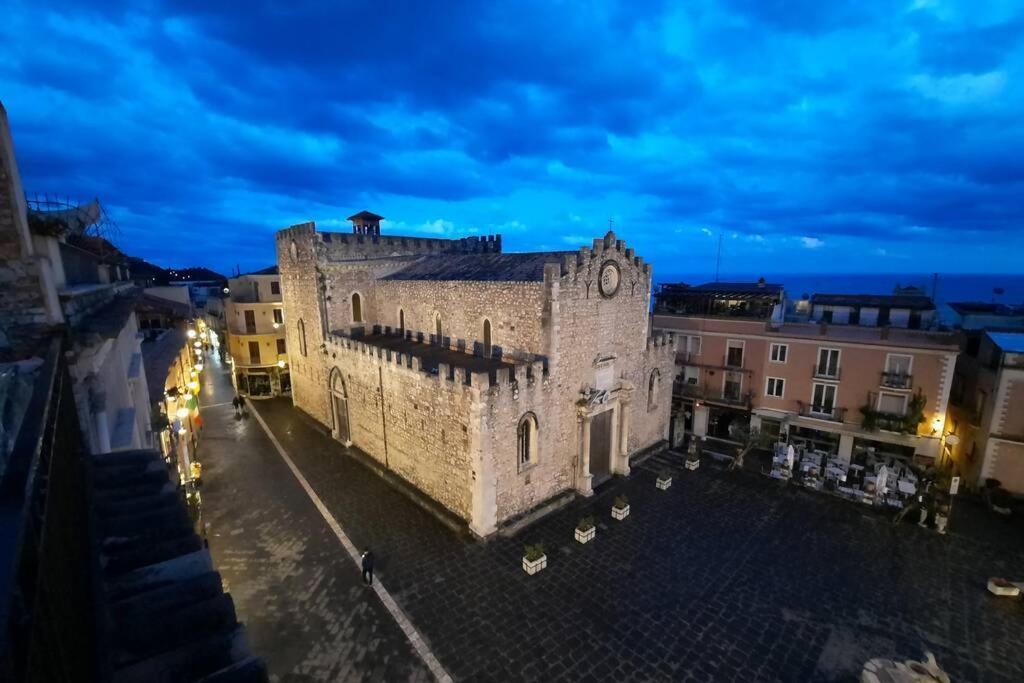 Casa Carla Al Duomo Apartment Taormina Bagian luar foto